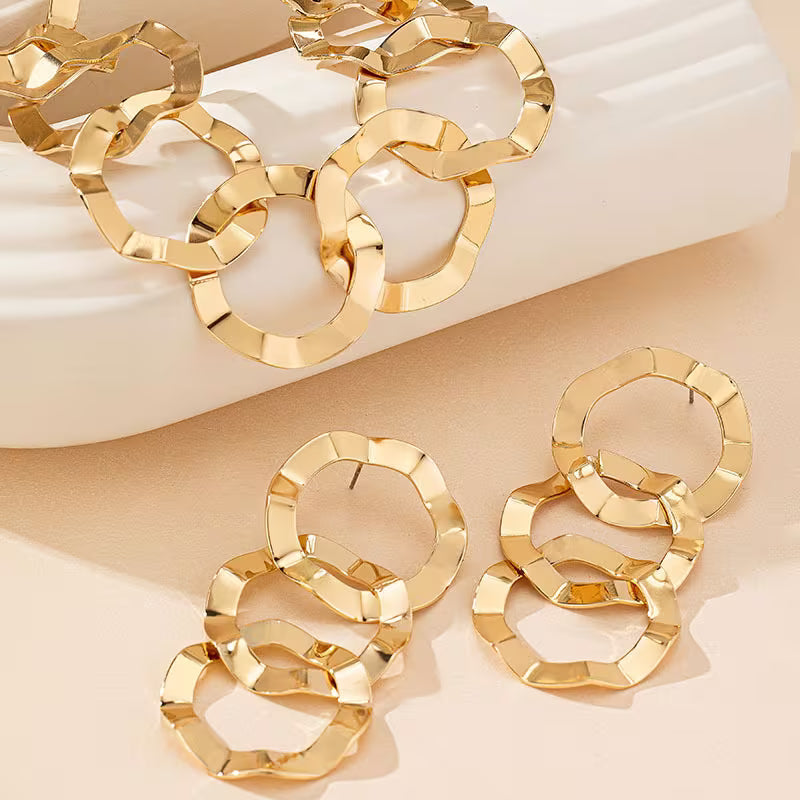 Set of 3 Trendy Golden Geometric Circle Jewelry