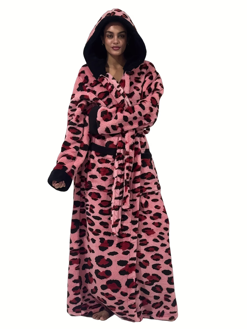 Leopard Print Hooded Robe – Cozy, Warm & Stylish 🐆✨