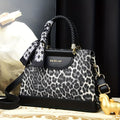 Women’s Vintage Leopard Print Handbag – Large Capacity Tote with Adjustable Strap & Zipper Closure
