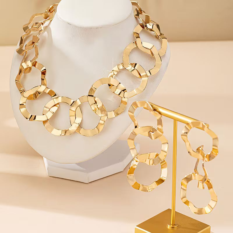 Set of 3 Trendy Golden Geometric Circle Jewelry