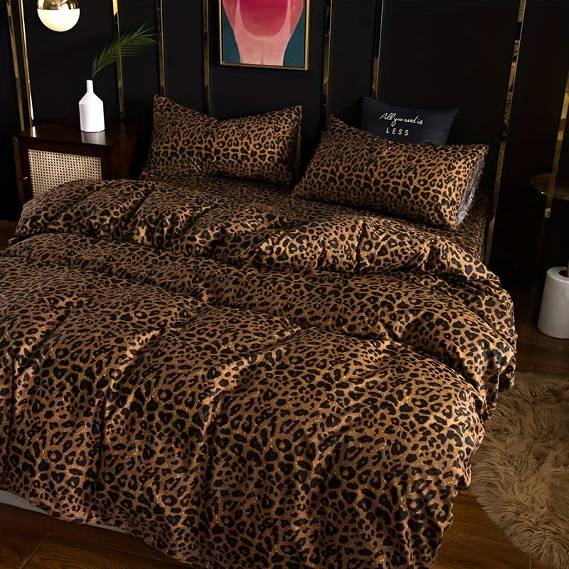 3-Piece Leopard Print Duvet Cover Set – Cozy & Stylish Bedding for Home or Dorm
